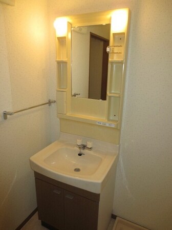 プランドール市川の物件内観写真